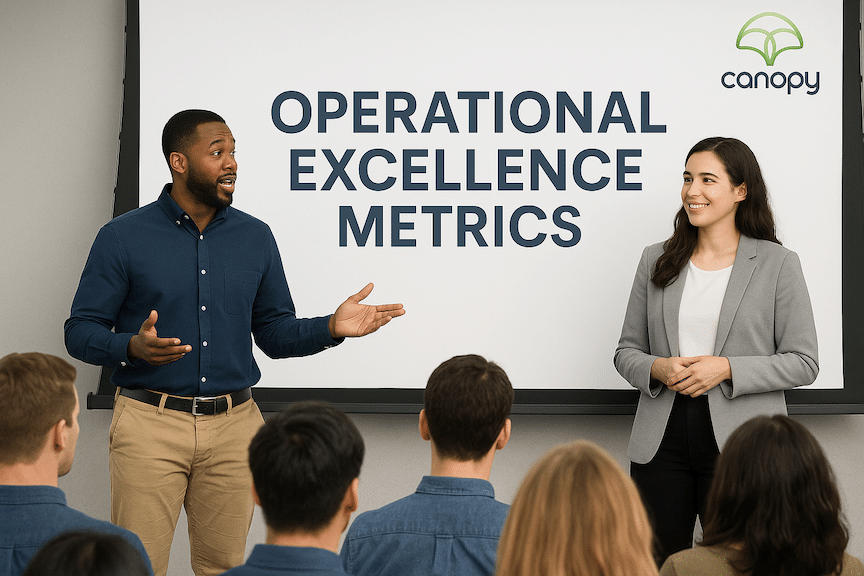 Two entrepreneurs talking about Operational Excellence Metrics in front of a crowd of sellers